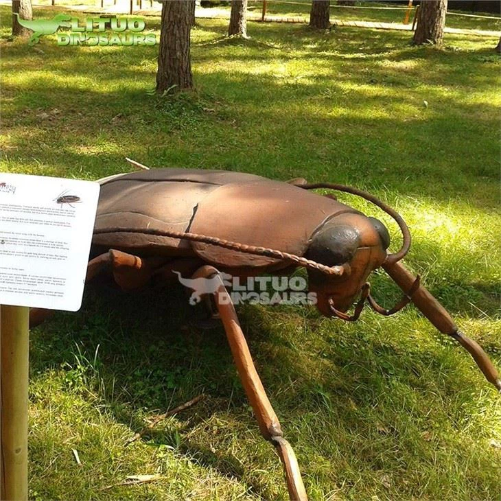 2Realistic Insect Animatronics Cockroach(001)