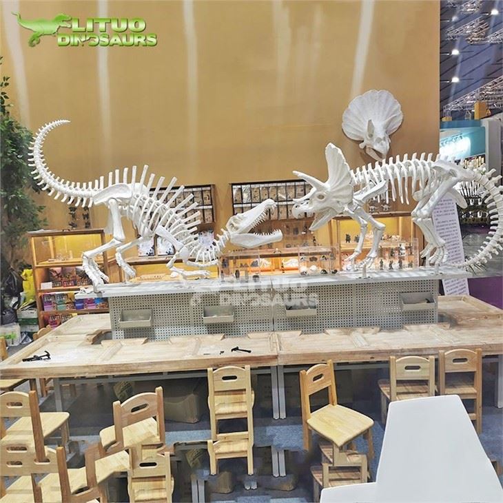 4Dinosaur Fossil Excavation Table(001)