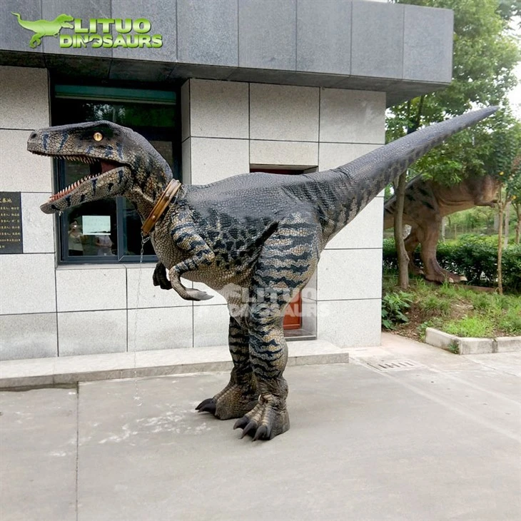 Robotic Simulation Velociraptor Mechanical Costume